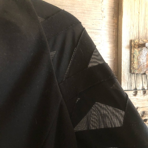 Geometric long sleeve dress - Picture 4 of 6